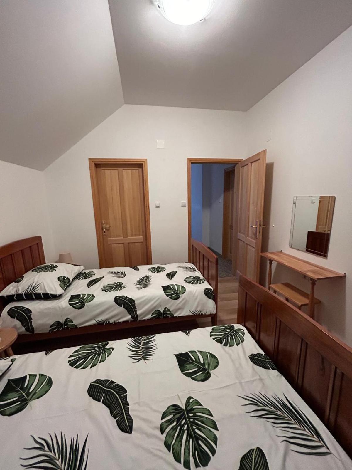 Willa House Mate Otočac Zewnętrze zdjęcie